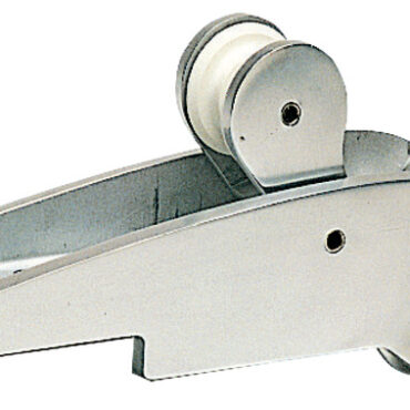 In alluminio anodizzato. Ampio sbalzo per evitare che qualsiasi tipo di ancora tocchi la prua. Adatto per ancore: Danforth, CQR, Trefoil®, Bruce, Delta ecc. Puleggia in nylon.