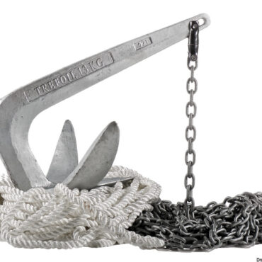 Studiati per facilitare la scelta dei vari componenti della linea di ancoraggio.Questi package si adattano facilmente alla maggioranza delle situazioni.Ogni package viene consegnato "pronto all'uso" in apposito imballo.La cima è gia impiombata con una falsamaglia adeguata alla catena.