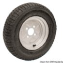 Omologate fino a 140 Km/h. Cerchio con profilo a canale in lamiera stampata, verniciatura epossidica anti-ruggine. Mozzo centrale con attacco standard.