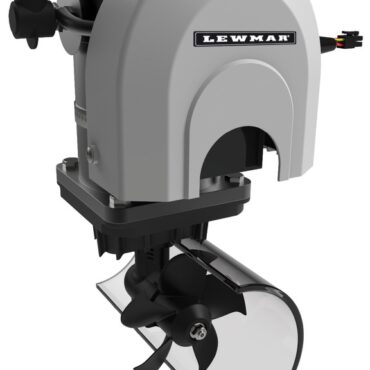 Venduto completo dei seguenti accessori necessari all'installazione: - elica di prua; - pannello di comando, - cavo di collegamento; - portafusibile; - fusibile; - tunnel vetroresina.