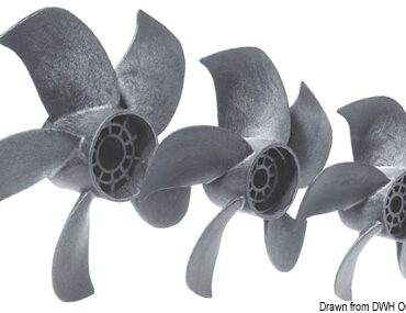 In materiale composito.