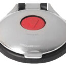 Aziona tutti i teleruttori del nostro catalogo. E' tenuta stagna e permette di installare i teleruttori in posizione protetta dall’umidità. Parte superiore in acciaio inox AISI 316 lucidato a specchio.