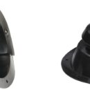 E' tagliato longitudinalmente con 2 labbri sovrapponibili. Si monta senza sfilare i cavi. Fabbricato in morbido EVA.