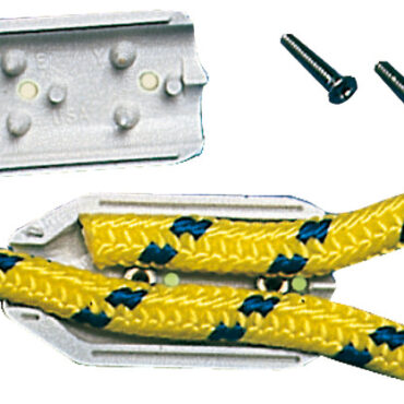 In materiale plastico composito. Sono leggeri, inossidabili ed affidabili. Consentono di creare facilmente cappi ed impiombature con redance sulle cime. Adatti sia per treccia che per cima a 3 capi.