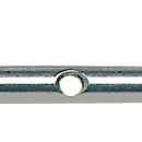 In acciaio inox AISI 316 lucidati a specchio. Finitura accurata, filetti scorrevoli, generosamente dimensionati per avere una forte escursione di regolazione.