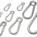 Con molla in acciaio inox, versioni senza occhio o con anello a redancia sull'occhio.