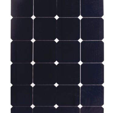 Fabbricati con celle solari aerospaziali ad alta performance. Sono pannelli di ultima generazione ultrasottili, solo 1,7 mm, e ultraflessibili. Efficienza celle mono 17,25%. Il pannello è composto da un sandwich formato da un supporto plastico + celle solari + rivestimento superficiale in resina epossidico UV resistente. Il fissaggio avviene tramite biadesivo. Cavo di connessione con spina MC4 incluso.Versione A: pannelli mono-cristallini.Versione B: equipaggiati con celle americane ad altissima efficienza Sun Power. Si ottiene un minor ingombro con un'efficienza superiore del 23% rispetto alle celle standard.
