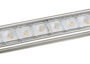 Sorgente luminosa LED SMD-HD alta efficenza. Versione base piana, ideale per vani motore, bagni, locali cucina, sotto i boma sulle barche a vela, ecc.