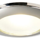 Corpo in alluminio, ghiera in acciaio inox. Sistema di fissaggio con viti nascoste dal frontalino.