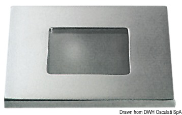 Corpo in ottone pressofuso. Lente in vetro temperato e satinato. Sistema di fissaggio con molle interne.Lampadina non inclusa.