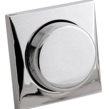 Per lampadine ad LED, portata 24 W con microprocessore che abbassa la luce quando la carica della batteria raggiunge il livello critico.