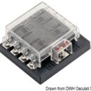 Fabbricata in policarbonato, con contatti in rame stagnato. Coperchio trasparente con etichette utenze. Carico massimo per ogni blocco 150 A. Terminali a vite.