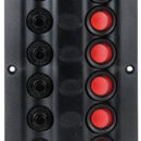 Fabbricati in plastica nera, sono completi di interruttori a bascula e fusibili automatici termici riarmabili. Completi di adesivi per identificare le varie utenze.