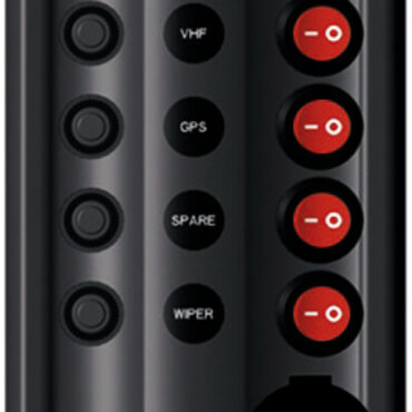 Fabbricati in plastica nera, sono completi di interruttori a bascula e fusibili automatici termici riarmabili. Completi di adesivi per identificare le varie utenze.