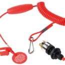 Con sistema a clip sfilabile, universale in quanto può sia aprire che chiudere il circuito a seconda dei terminali che vengono collegati.