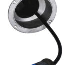 Innovativo sistema di cavo elettrico da banchina a scomparsa nello scafo.Grazie ad un dispenser avvolgibile automatico, è possibile estrarre il cavo elettrico da un box e collegarlo direttamente alla colonnina della banchina.Per riporlo basta sbloccare la tenuta del cavo e aspettare che l’avvolgitore riarrotoli automaticamente il cavo estratto.Una volta riposto il cavo, il sistema scompare all’interno dello scafo richiudendo un elegante box in acciaio inox lucidato a specchio che garantisce una tenuta ermetica IP44.L’allineamento tra avvolgitore e boccola può orientarsi in ogni direzione con un angolo massimo consigliato di 80°.Disponibile in due versioni con differente cavo da portata 16A e 32A.Avvolgitore interno fornito con staffe di fissaggio orientabili.