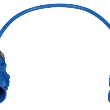 Prewired adapter for 32A socket and 16A plug