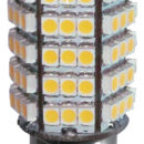 Zoccolo BA15D (15 mm baionetta con perni allineati).