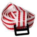 Con cinghie e ponticelli di fissaggio.