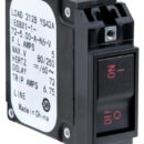 Flush mount lever switch horizontal mounting 5 A