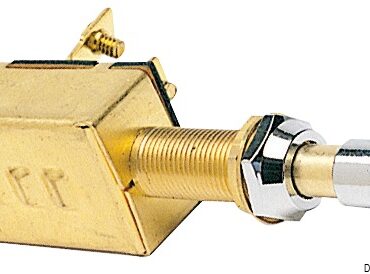 In ottone cromato, contatti argentati. Stesso design degli interruttori 14.918.01/2//5/6. Spia luminosa incorporata sulla testa del pomolo.