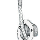 In ottone cromato con supporto ad incasso bianco in ASA UV resistente, completo di cappuccio in PVC bianco a tenuta stagna. Sporgenza interna 45 mm.