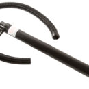 Pompa di ottima qualità. Completa di tubo di scarico spiralato e bocchello terminale. Adatta al travaso di gasolio. Venduta in confezione espositiva.