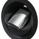 Doccia Saturn solo fredda, estetica flat , a scomparsa, installazione orizzontale o verticale.Vano doccia provvisto di una guarnizione antivibrante.Regolazione del flusso d’acqua tramite bottone push lock che consente di bloccare il getto d’acqua.