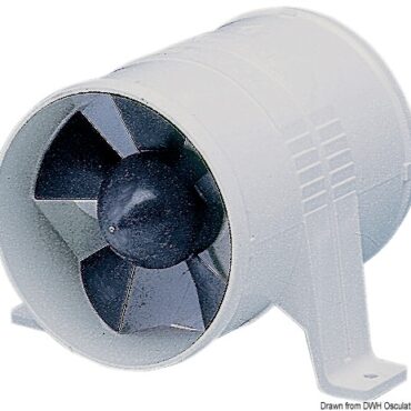 Presenta la prerogativa di avere, a parità di potenza, una resa del 50% superiore a quella dei tradizionali aspiratori. E' inoltre l'unico realizzato "Water resistant” appositamente per lavorare in ambienti molto umidi. E' il più indicatiìo per ventilare e raffreddare in maniera efficace sia cabine che vano motore. Le dimensioni molto compatte permettono di installarlo anche in spazi angusti, omologazione CE.