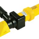 Pompa automatica a profilo ribassato ideale per spazi ristretti, interruttore a sensori di campo integrato, non richiede alcuna manutenzione. Ottimo funzionamento anche in presenza di sporco, olio, carburante, etc.. Filtro facilmente accessibile.