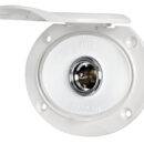 Si collega alla rete idrica di bordo (acqua dolce) o alla pompa Washdown (acqua salata) e mantiene in pressione la linea. Il tubo di lavaggio si innesta a scatto nella presa e fa automaticamente partire la pompa. Box in ASA resistente agli UV con inserto in acciaio inox AISI 316, meccanismo in ottone cromato.