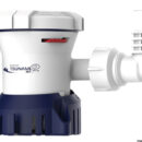 Caratteristiche:- Girante brevettata X-Air™: impedisce che si formino sacche d'aria attorno alla girante o nel tubo così che la pompa non lavori a secco danneggiandosi.- Portagomma orientabile.- Corpo pompa sfilabile dalla base con una sola mano.- Piedini di fissaggio esterni: eliminano la necessità di rimuovere il corpo pompa.- Fissaggi compatibili con le principali pompe esistenti.- Portagomma nella base: la rimozione del corpo pompa per manutenzione avviene lasciando il tubo di scarico in posizione.- Valvola di non ritorno tricuspide: impedisce il ritorno in sentina dell'acqua rimasta nel tubo senza limitare la portata della pompa.