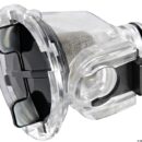 Provvista di un sistema elettronico per mantenere costante la pressione. Aprendo più o meno il rubinetto, varia il flusso dell'acqua senza effetto pulsante.Collegamento tubi a scatto. Inclusi 2 portagomma 1/2" + 2 portagomma 5/8" diritti e a 90 gradi (tot. 4 pz).