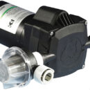 WHALE Universal fresh water pump 8 l/min 12 V
