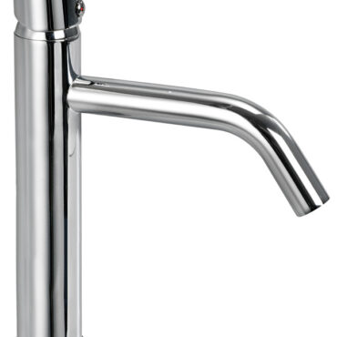 Rubinetto in ottone cromato. Da usare con lavabo sporgenti applicati sul piano.