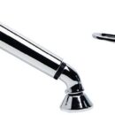 Tubo flessibile in ottone cromato da 1,2 m. La doccia ha altresì doppio getto uso lavandino e uso doccia.