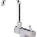 In ottone cromato. Può essere montato all'interno del lavello al fine di avere il piano completamente liscio. Possibilità di installazione su parete verticale.