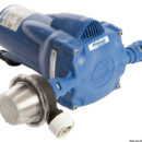 Evoluzione della Universal, la Watermaster a 4 valvole con pressostato automatico è ancora più silenziosa e assicura un flusso potente, adatto per impianti fino a 4 utenze. La carcassa esterna integrale garantisce protezione IP65. Autoadescante fino a 3 metri, può funzionare senza problemi anche a secco o con acqua salata. È dotata di un terzo filo che può essere collegato ad una spia che ne indica il funzionamento. Fornita con filtro aspirazione.