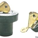 Per scaricare l’acqua da pozzetti, casse del pesce, casse delle esche. Pressione regolabile a rotazione. Camme in ottone, rondelle in acciaio inox, corpo in neoprene.