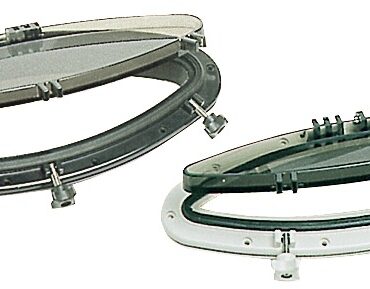 Completi di retina antizanzare. Cristallo in policarbonato ad alta resistenza.Viteria in acciaio inox.