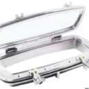 Completamente inossidabili, controghiera in nylon, con scolacqua incorporato.