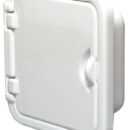 Utile per riporre gli accessori per l’igiene personale oppure i prodotti da farmacia.