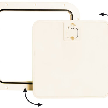 Superficie molto robusta e antisdrucciolo. Chiusura del coperchio Splash-Proof con guarnizione in neoprene. Montaggio a filo. Si possono usare come portelli per gavoni, vasche da pesca, oppure come portelli di ripostigli e paratie frontale a baionetta che si estrae per facilitare l'accesso. Ideale per installazioni in console con panca guida vicina.