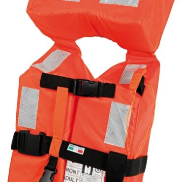 Con approvazione RINA per marina mercantile. Fabbricata in accordo secondo la nuova normativa IMO MSC.200(80). Abbinato alla luce di segnalazione automatica 22.409.23 diventa obbligatorio come dotazione di bordo oltre le 6 miglia dalla costa.