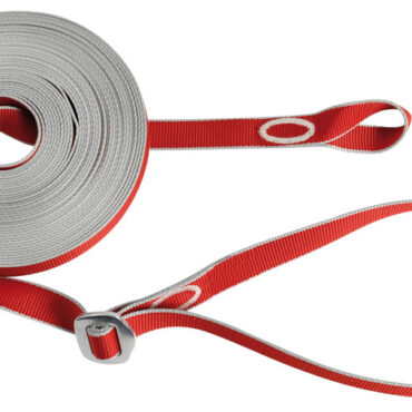 Linea vita regolabile con assorbitore di energia attraverso lo scorrimento della fibbia e l'allungamento controllato del nastro fino all'8%.