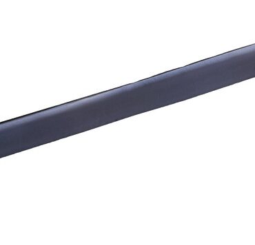 Tessuto 600 DEN resistente ai raggi UV, interno in morbido espanso. Doppio chiusura a strappo: una interno da avvolgere alla draglia, una esterna per fissare il copridraglia. Fabbricate in cordura 1680.