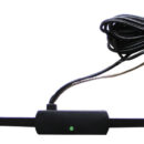 Cavo da 2,20 m. Frequenza 76-110 MHz. Impedenza 75 Ω.