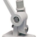 Realizzata in nylon bianco con bloccaggio eccentrico a cremagliera.