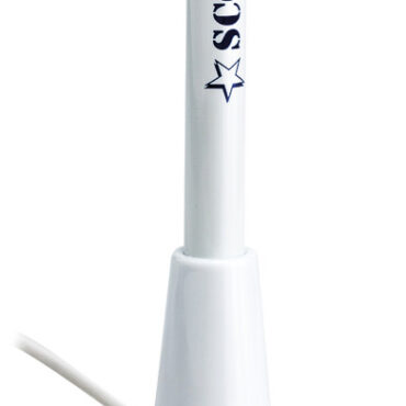 Corpo in vetroresina bianco ghiaccio con filtro anti-UV, con spessore di 1,4 mm, interamente riempita di poliuretano waterproof. Completa di 5 m di cavo coassiale RG-58 e connettore PL-259. Lunghezza 1,5 m, attacco standard 1" x 14 filetti. Massima potenza d'entrata 10 W.