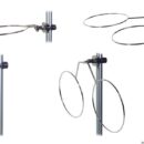 Si montano con un morsetto regolabile su tubi Ø 22/25 mm, oppure su superficie piana. Si abbattono lungo la fiancata o i candelieri. Venduti singolarmente.